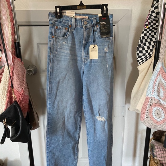 Levi’s Ribcage Straight Ankle - Picture 2 of 3